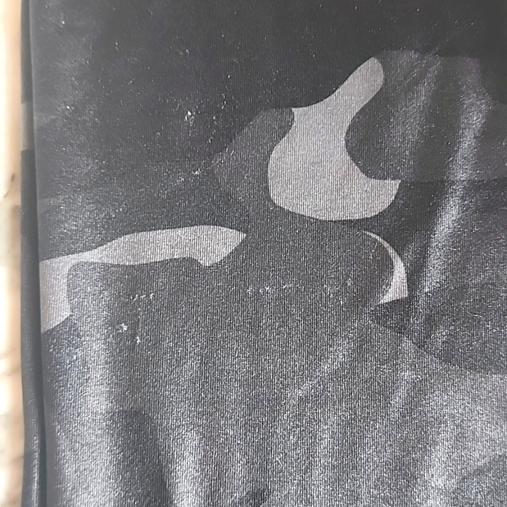 Nike Dri-FIT One Mid-Rise Camo Leggings Women's size - Picture 6 of 10